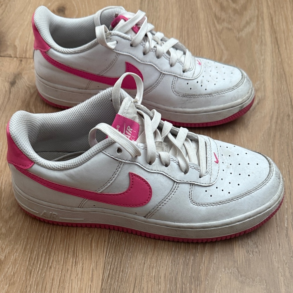 Nike Air Force size 5